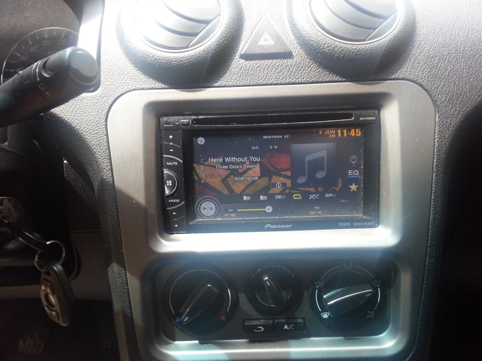 Заміна штатної магнітоли на pioneer AVH-X1500DVD 2
