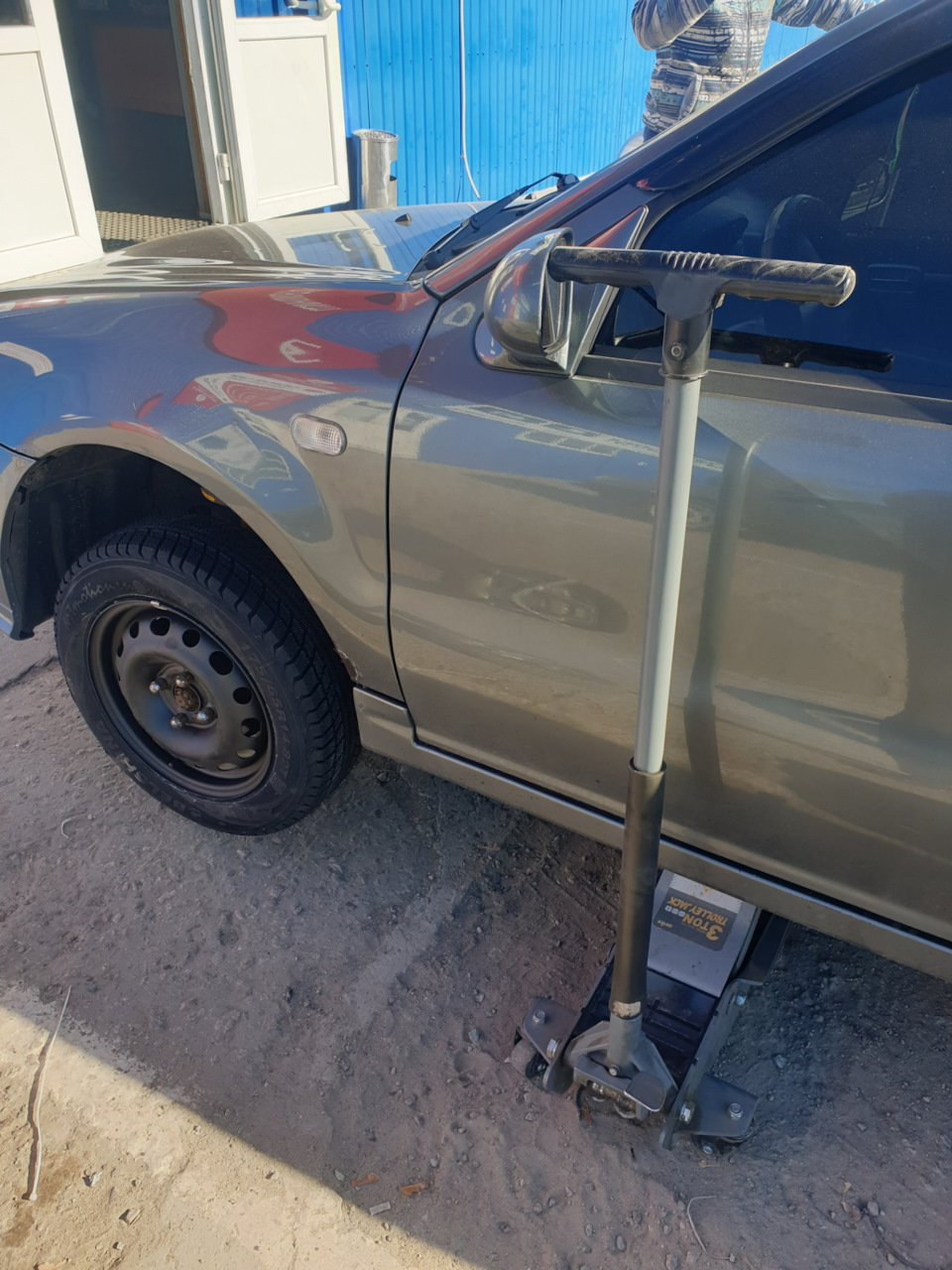 Зимова гума Белшина на Geely ck2 2