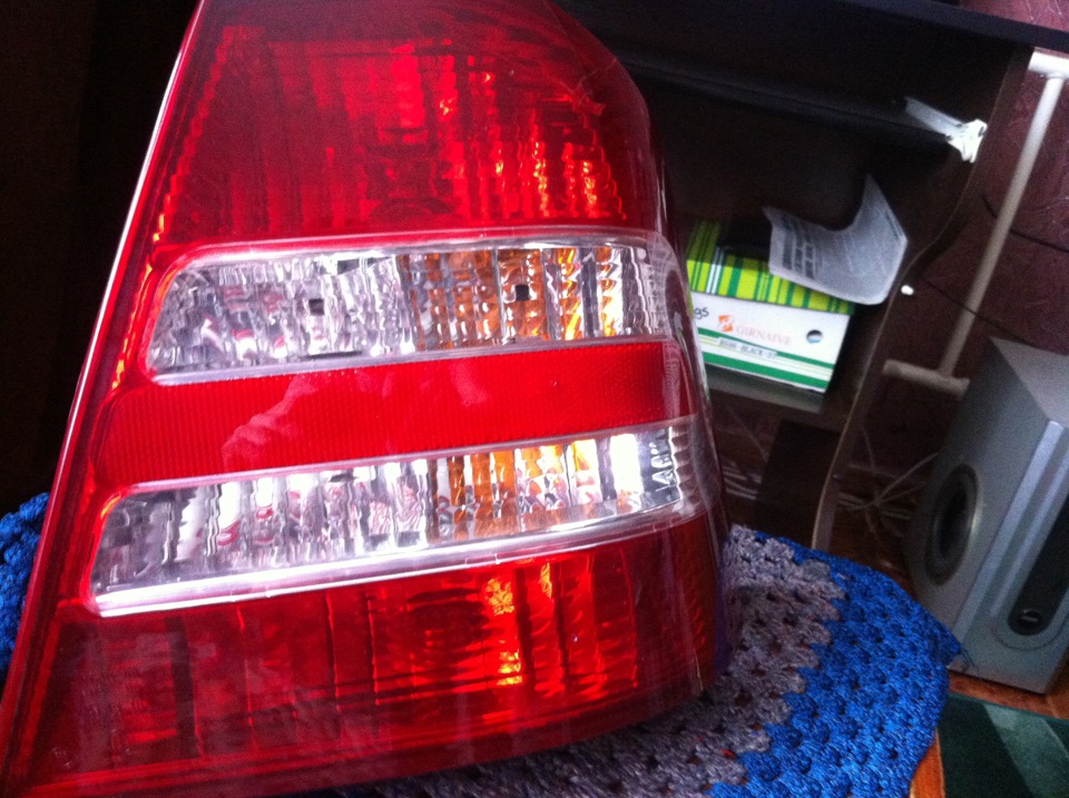 Задній ліхтар Geely ck 3 2
