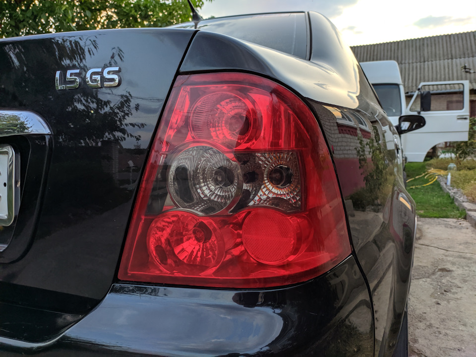 Моєм фари з нутрі) 1