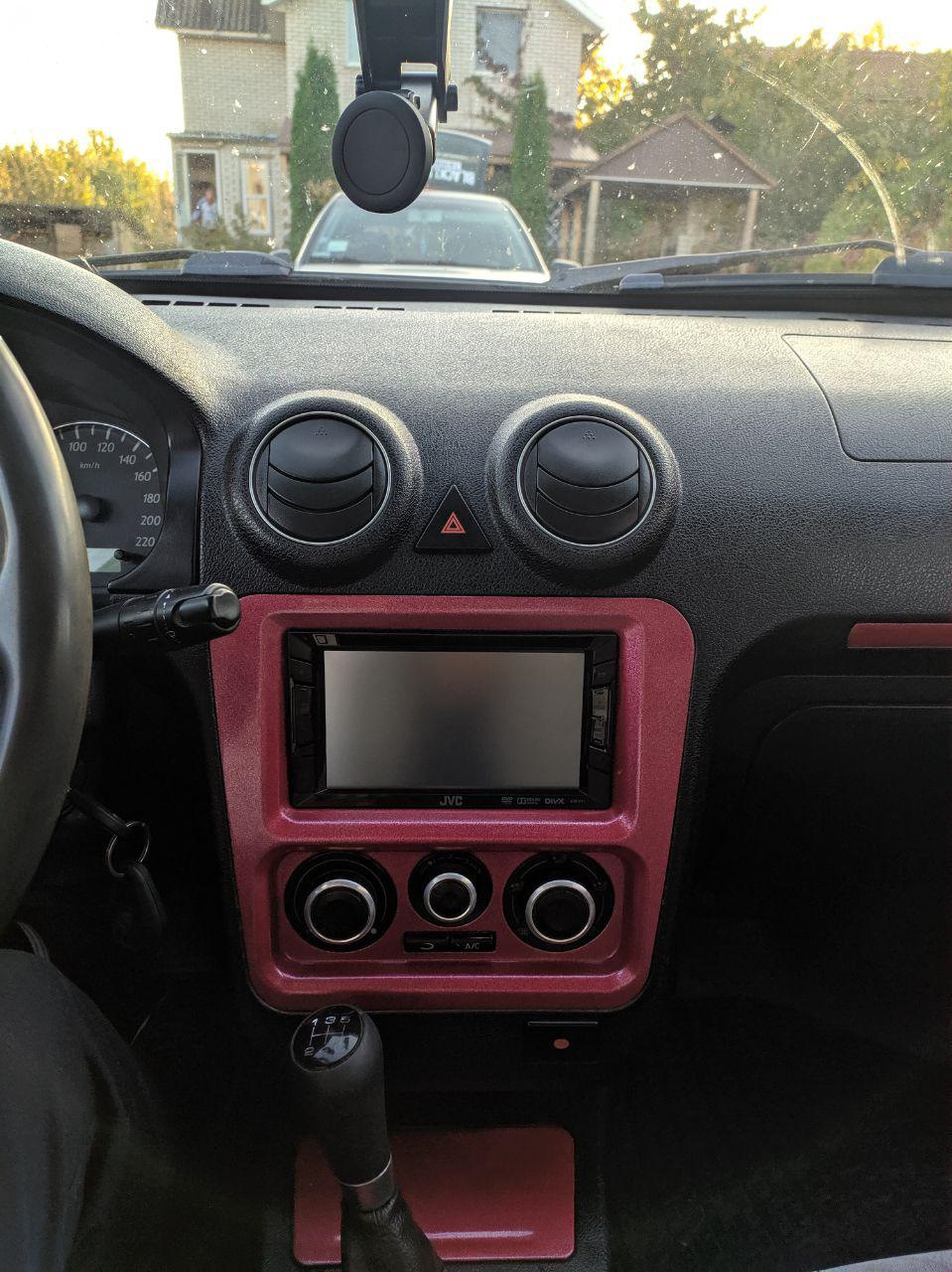Мультимедіа JVC KW-V11 2DIN 3