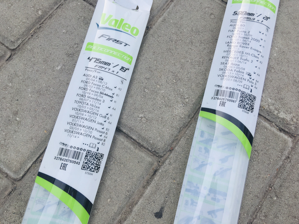 Щітки двірників Valeo 2