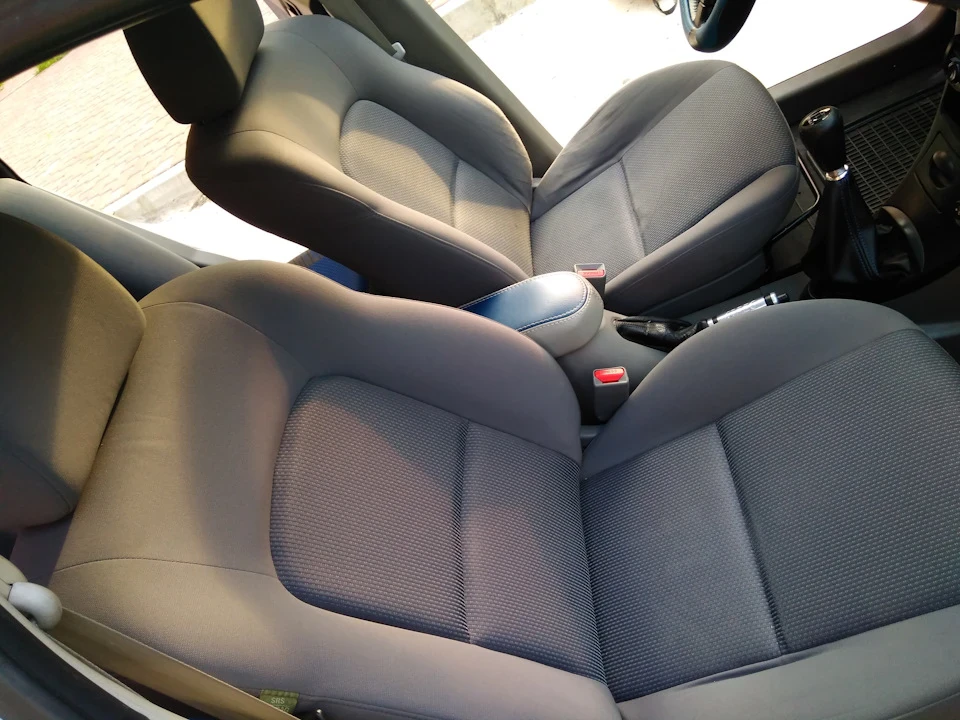 Салон mazda 3 влився в Geely CK!