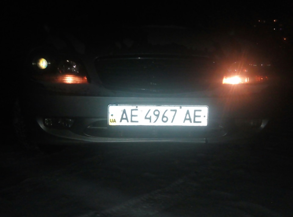 Наклейка 3