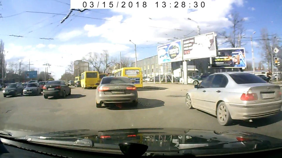 Яка Різниця з якого ряду ...