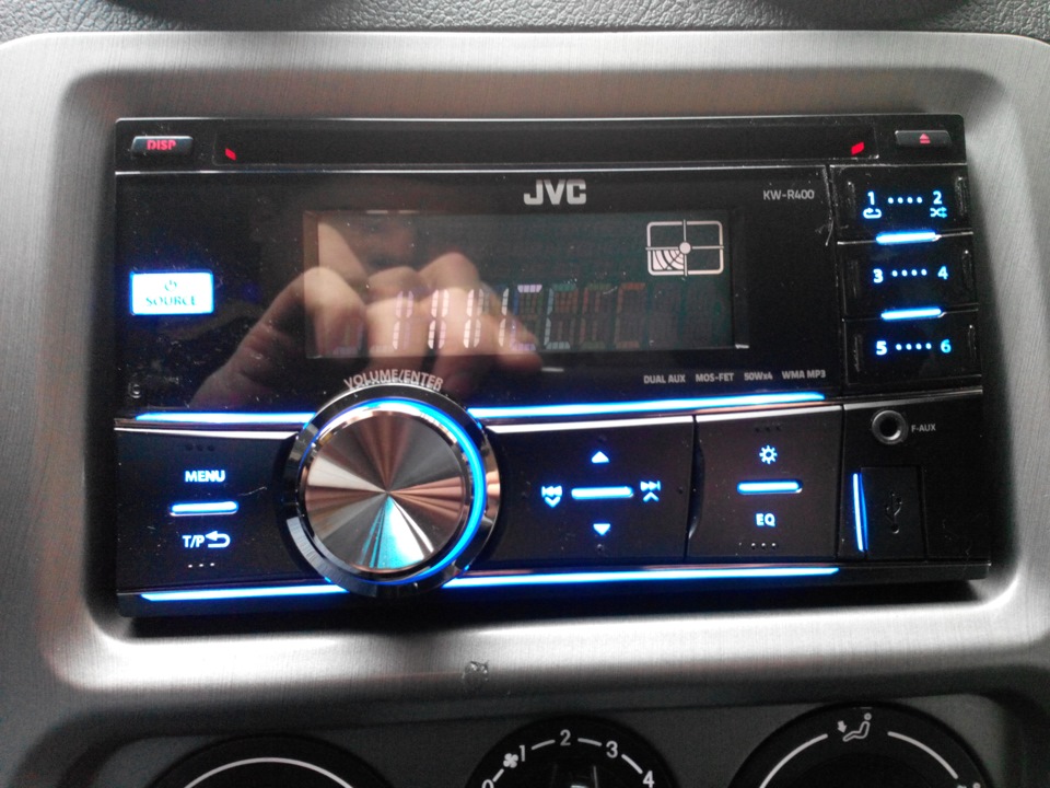 №44 Установка магнітоли JVC KW R400 4