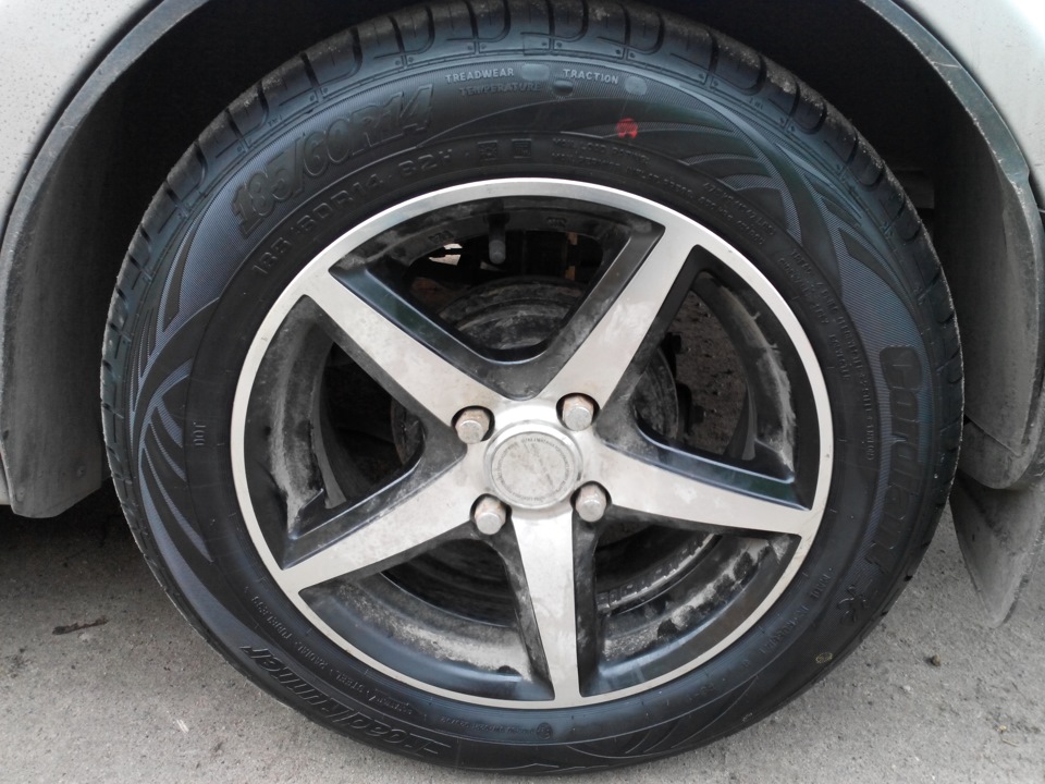 №47 Літня гума Cordiant Road Runner 185/60/R14 1
