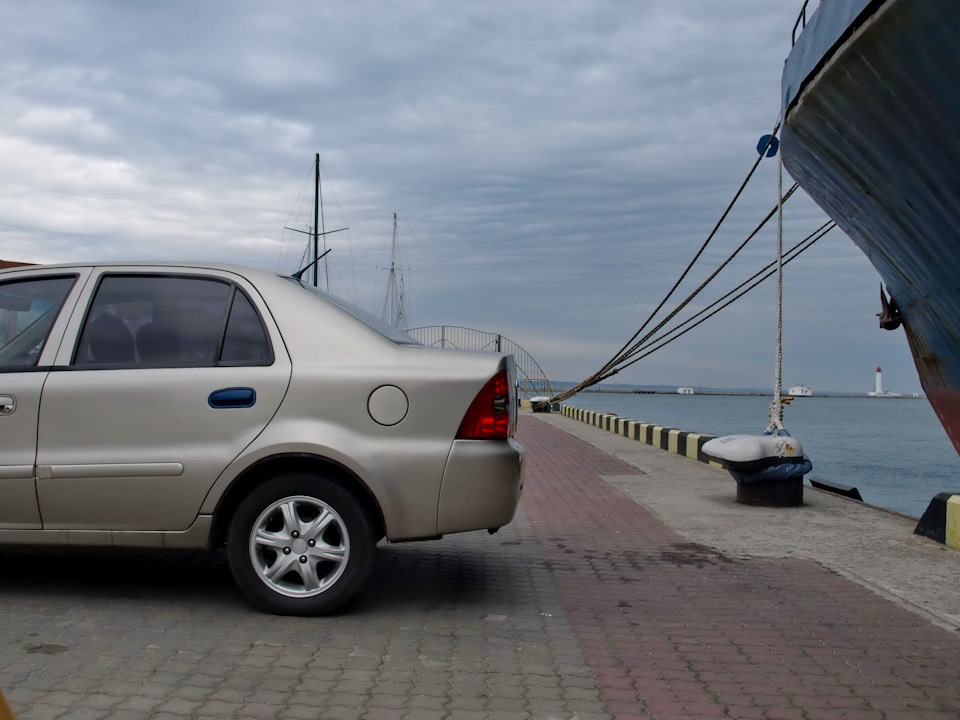 Продаю Geely =) 5