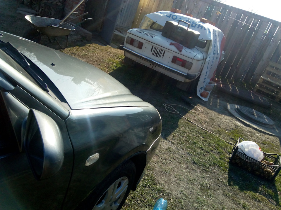 В гостях в історії, або зустріч двох поколінь автомобілів у моїй родині 5