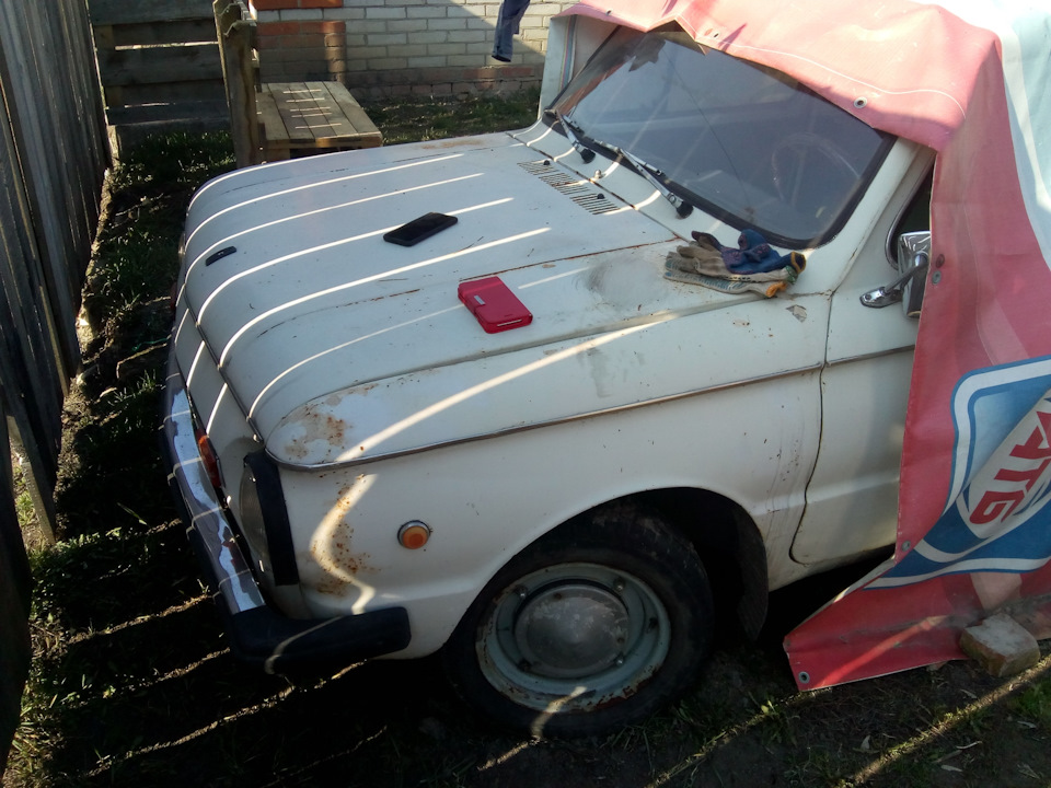 В гостях в історії, або зустріч двох поколінь автомобілів у моїй родині 2