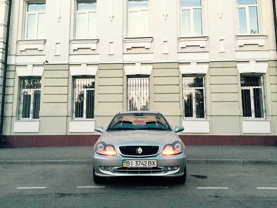 Пару фоток машинки :) 2