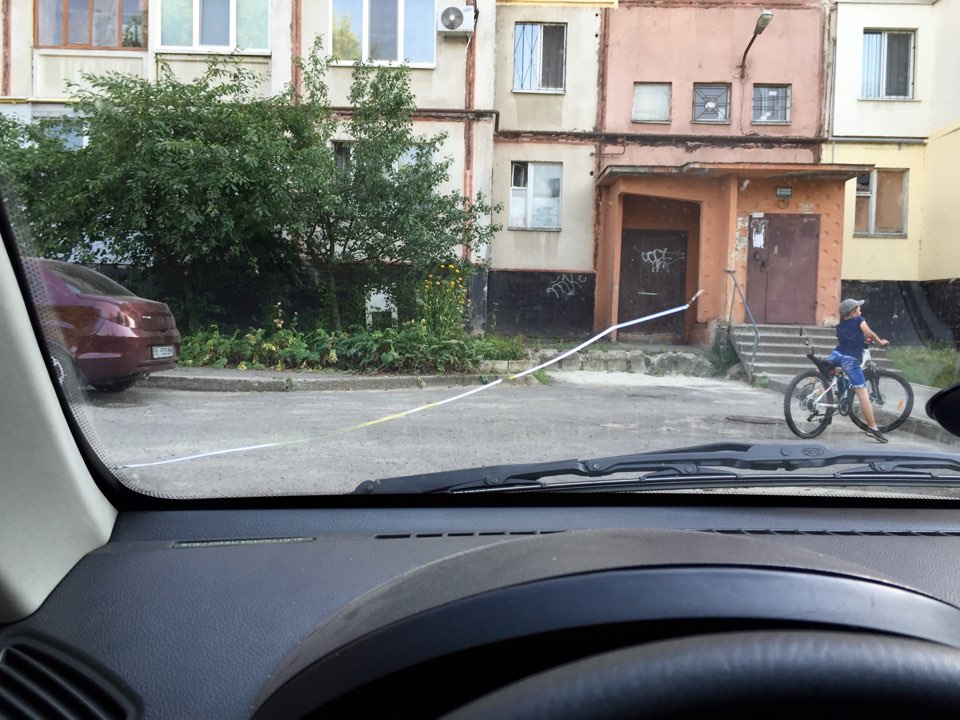 За одним відразу ж інше. 3
