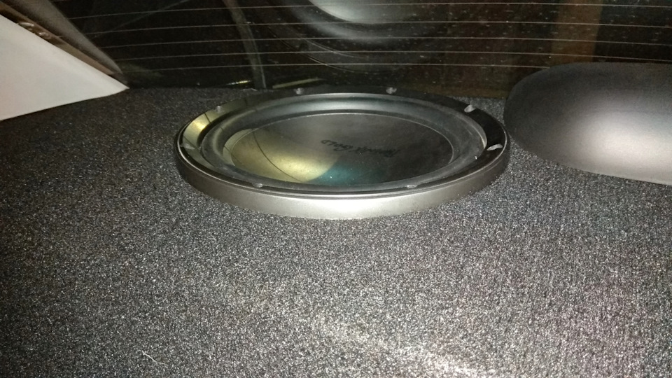 Freeair сабвуфер в полку ч. 1, полиця 1