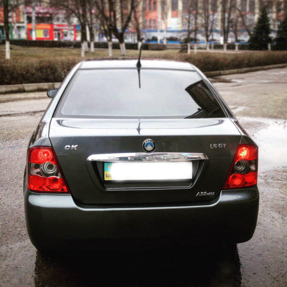 Панорамний дах + стійки в чорний глянець 3