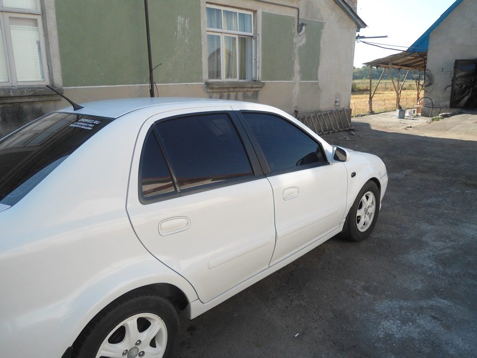 Стійки в чорний 1
