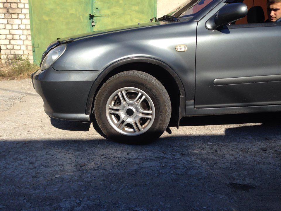 Ще є диски та гума 1