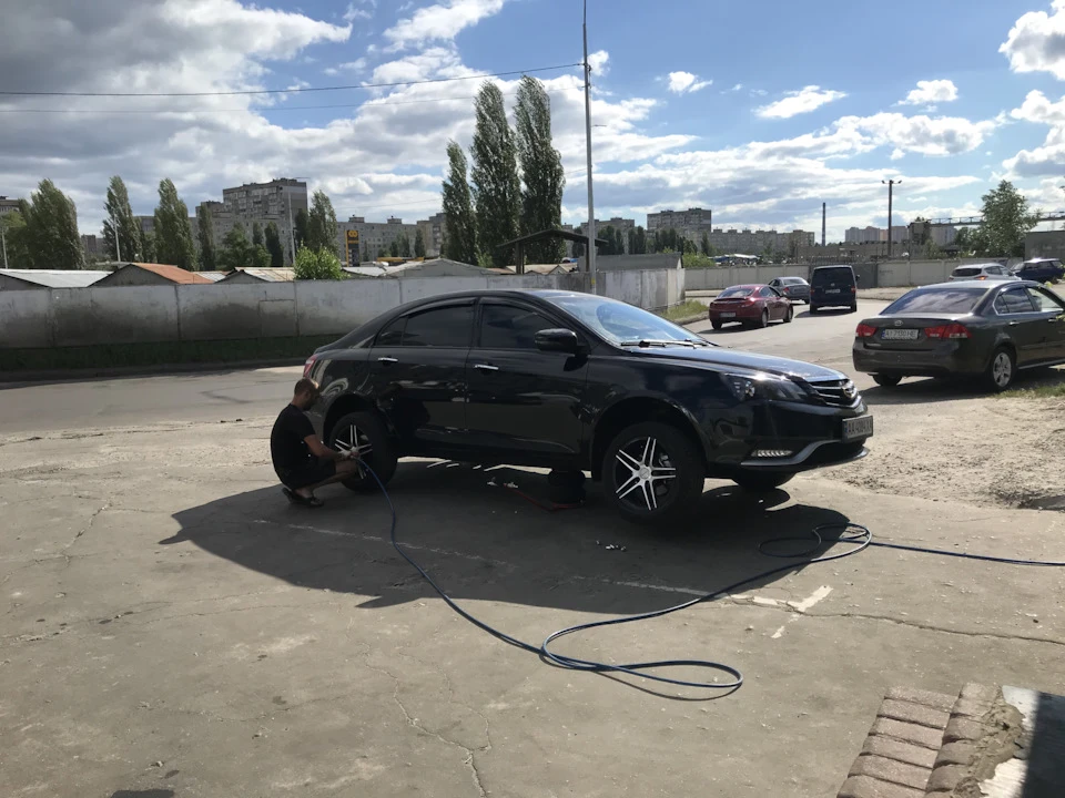 Шиномонтаж: