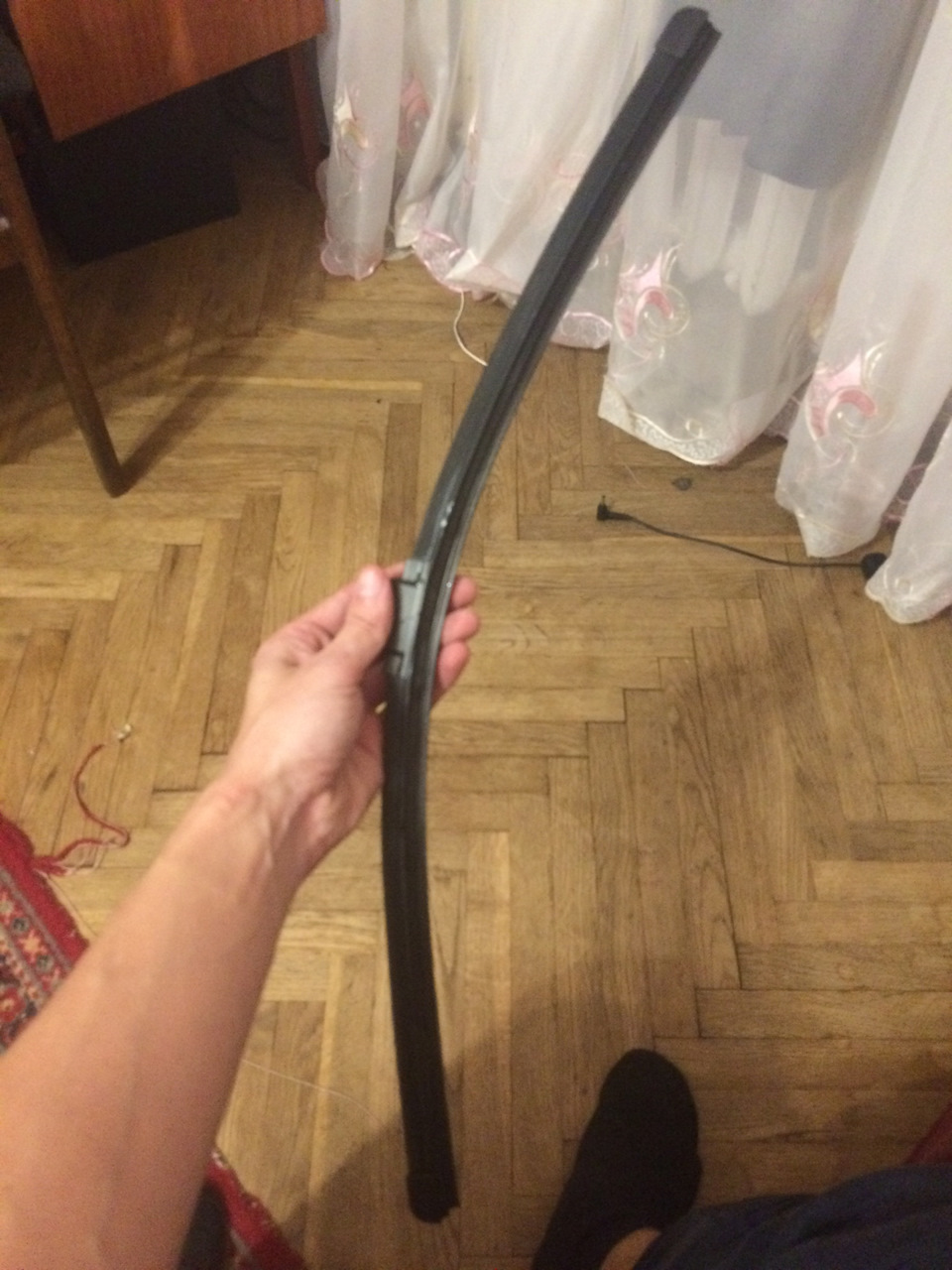 Заміна гумок у двірниках 3