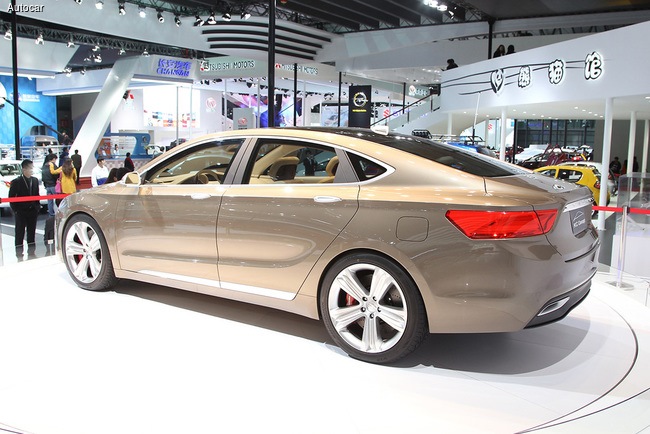 Geely Emgrand EC9 3