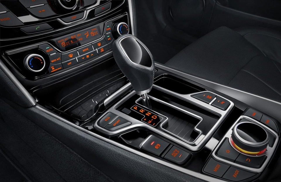 Geely GC9 двигун 1