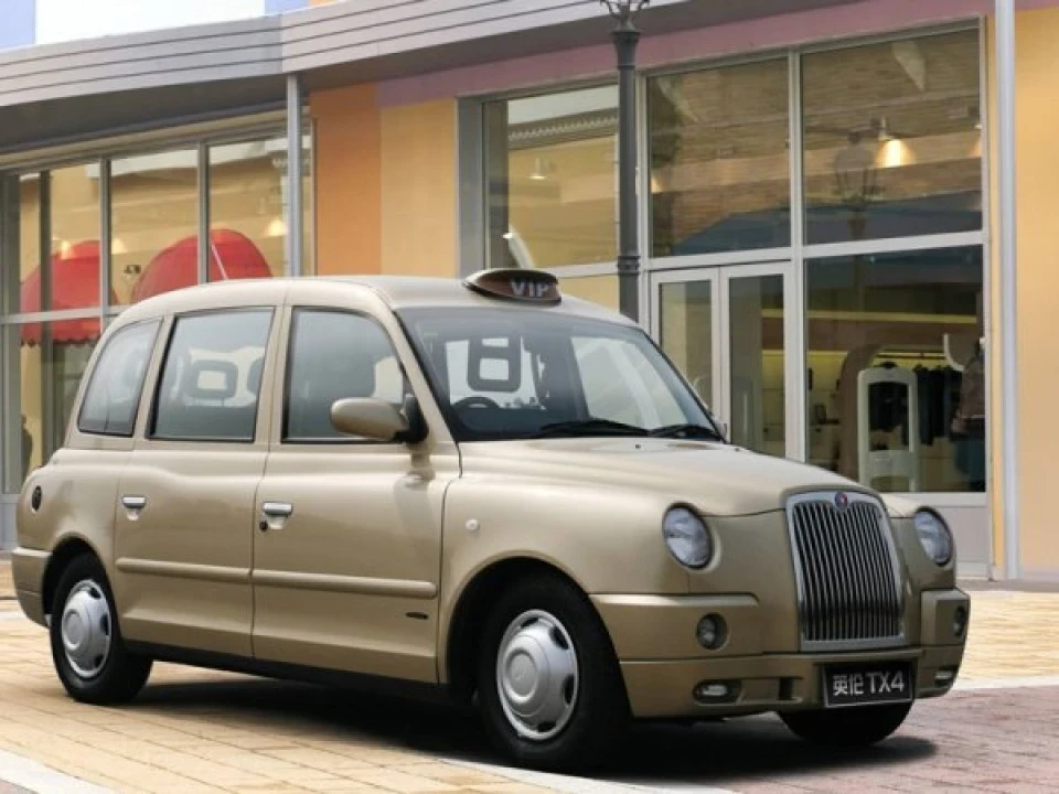 Таксі Geely TX4 - відродження класики
