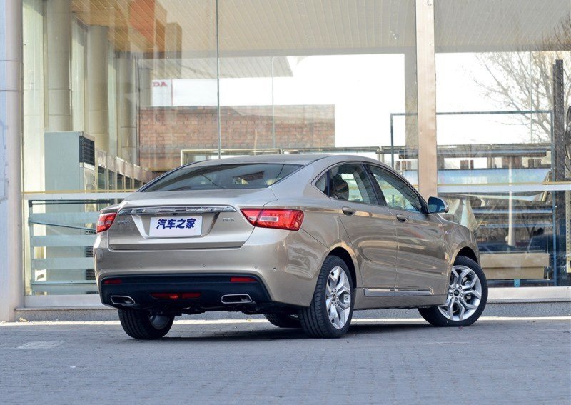 Зустрічаємо новий флагман від компанії Geely 2