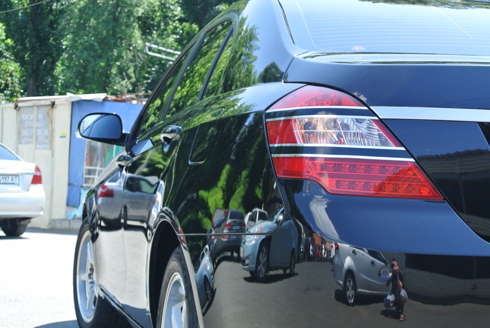 Тепер як Mersedes W221 1