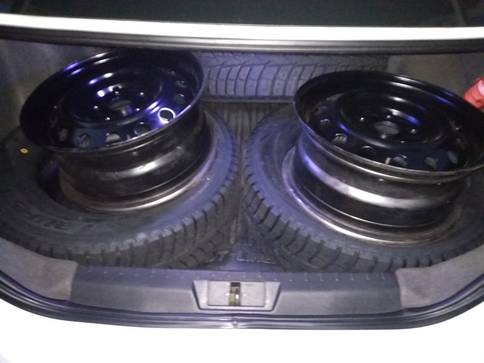До Зими Готовий ''Laufenn I Fit Ice'' Emgrand EC7 3