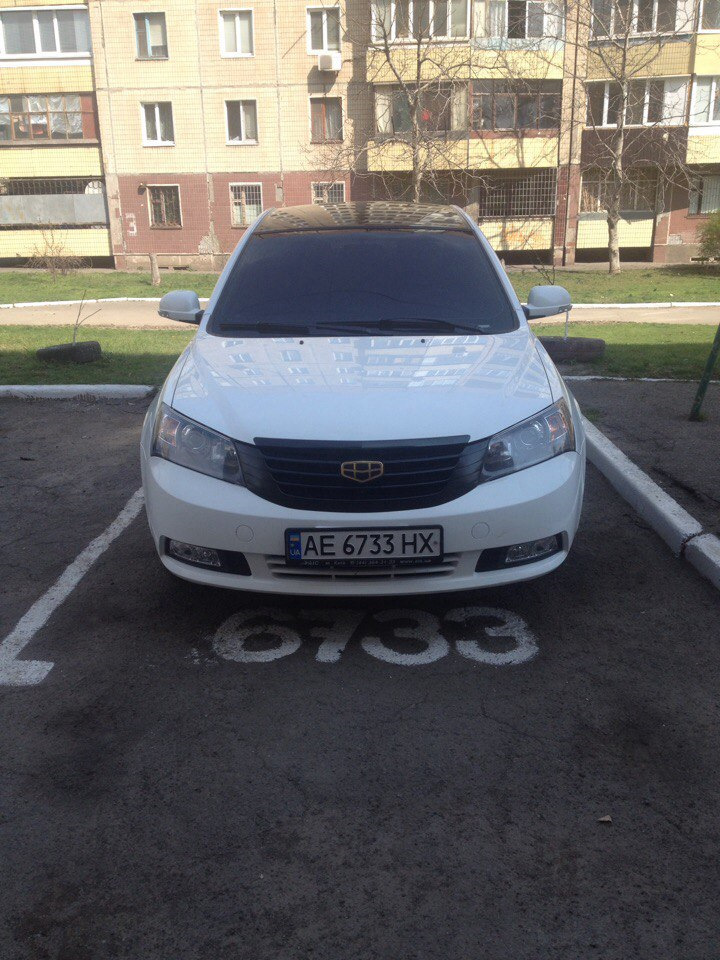 Тунінг Задньої шаблі та Хром Вставок на решітці Emgrand EC7 2