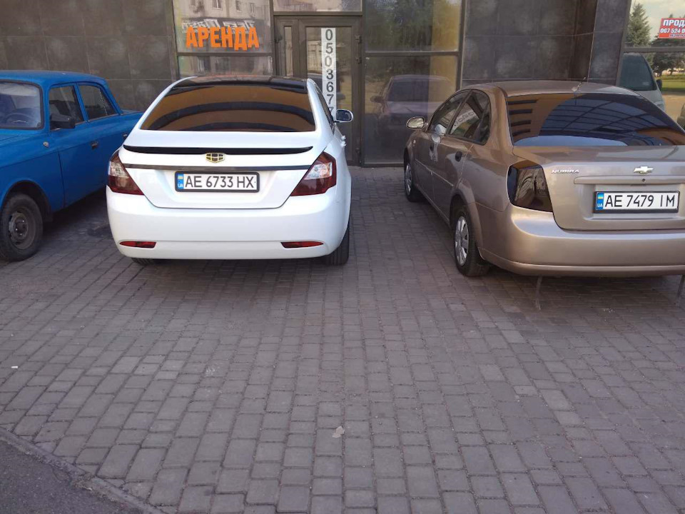 Вієрні Форсунки Emgrand EC7 1