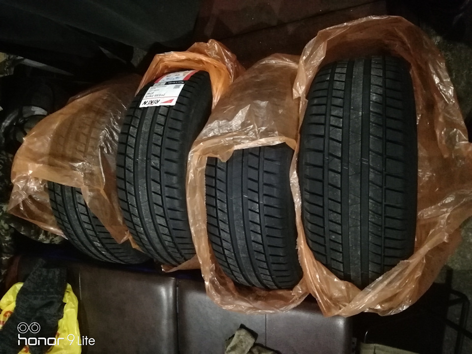 Диски на літо R16 та нова літня гума. 3