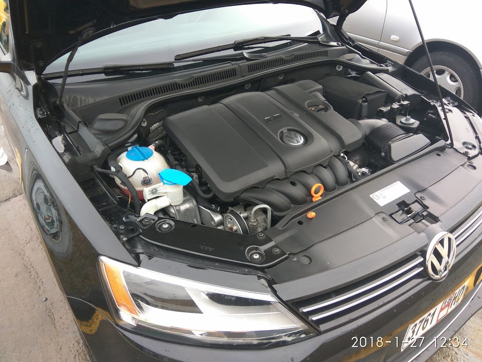 Підписуємось на мій новий авто Volkswagen Jetta 2,5 л для ринку USA 4