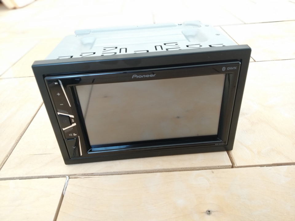 Магнітол Pioneer g210bt 2