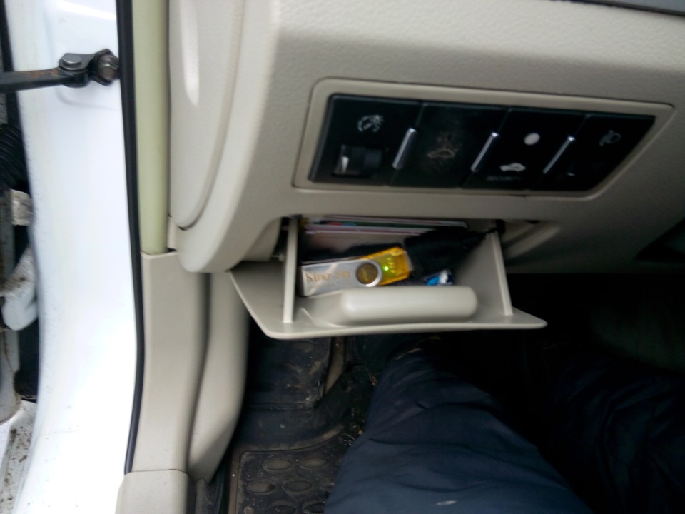 USB вихід у магнітолі 1