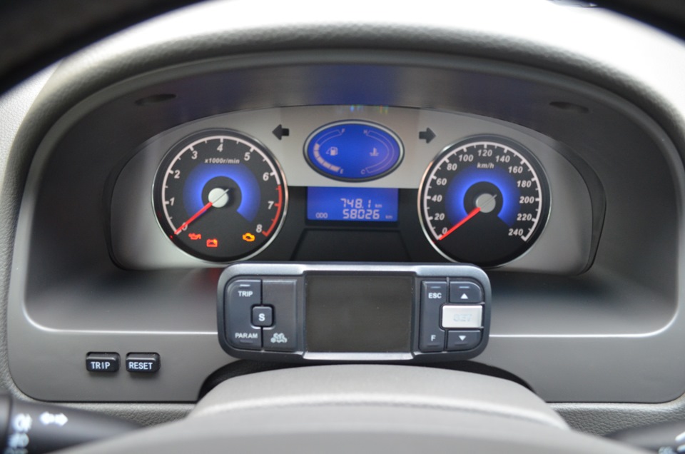 Маршрутний комп'ютер Multitronics TC730. Варіанти встановлення 1