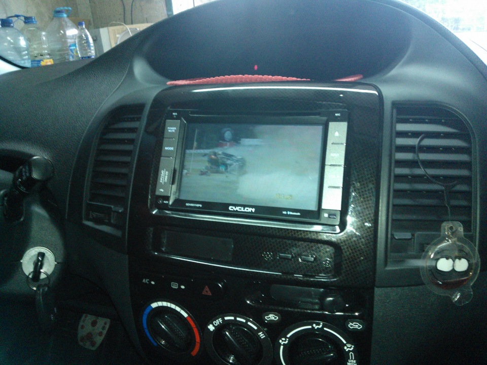 установка магнітолі CYCLON SDV-6511 GPS 4