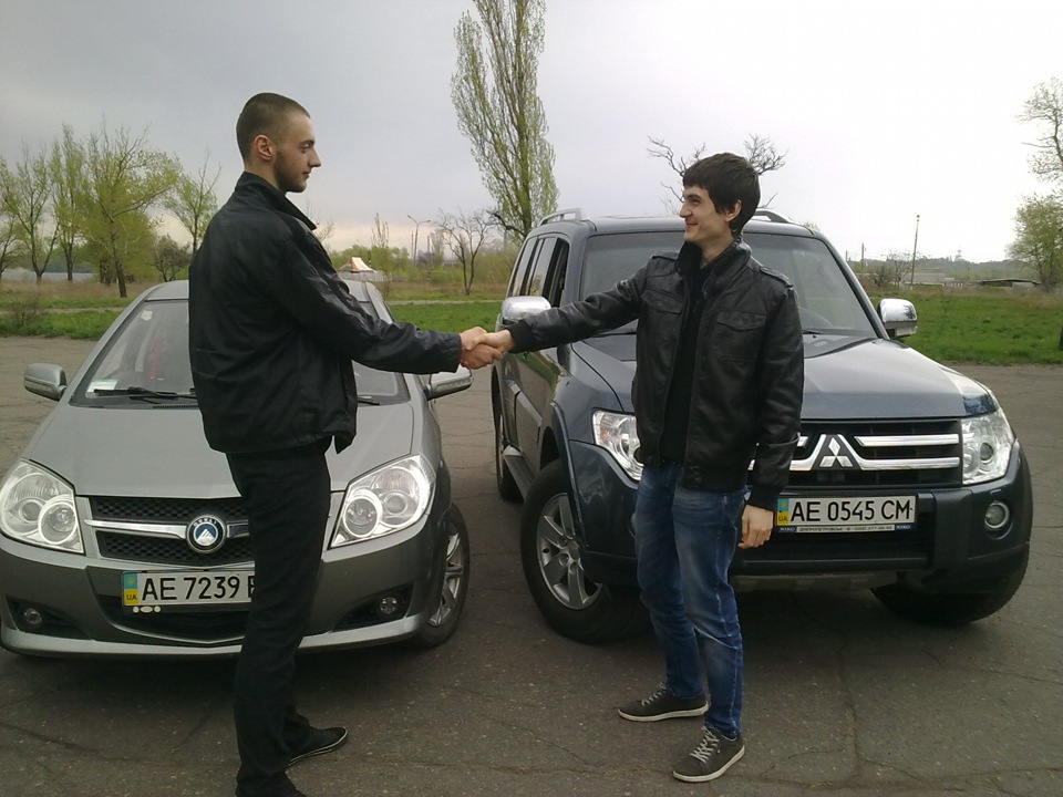 Прогулянка Geely MK & Mitsubishi Pajero 1