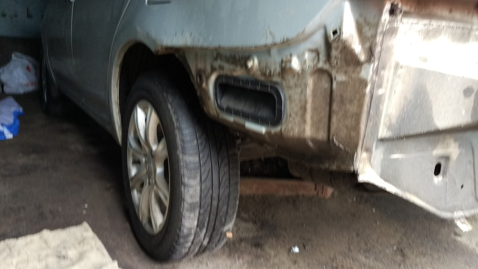 Клапан вентиляції багажника та неприємний сюрприз від колишнього власника 1