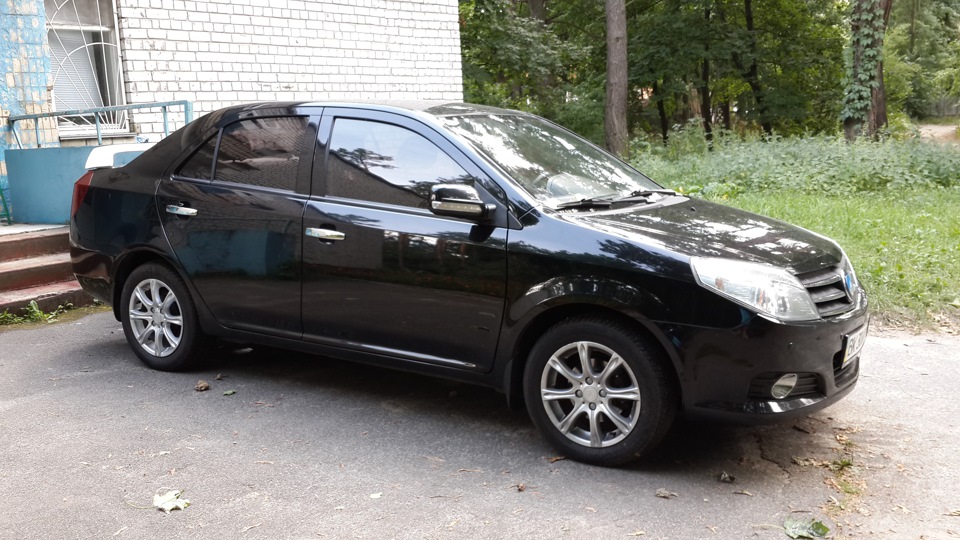 Спойлер на Geely MK 3