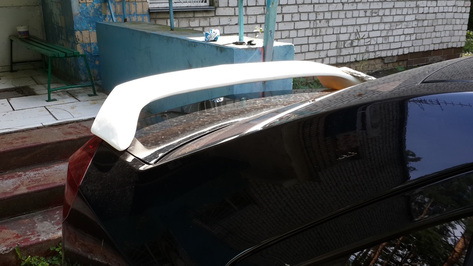 Спойлер на Geely MK 1