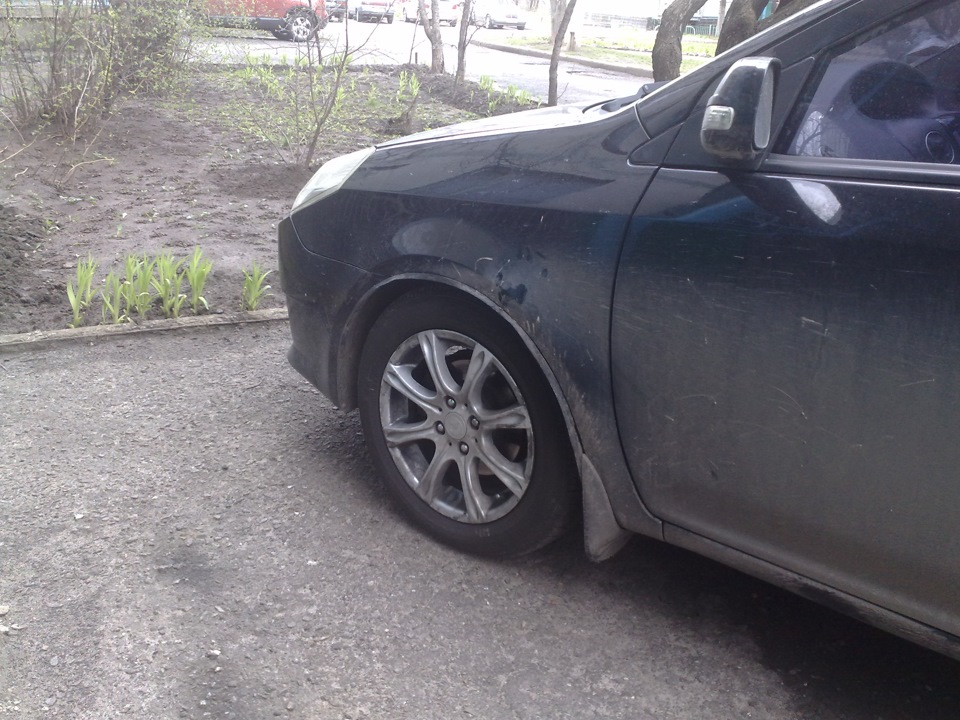 Geely MK - стійки KYB (kayaba) 3