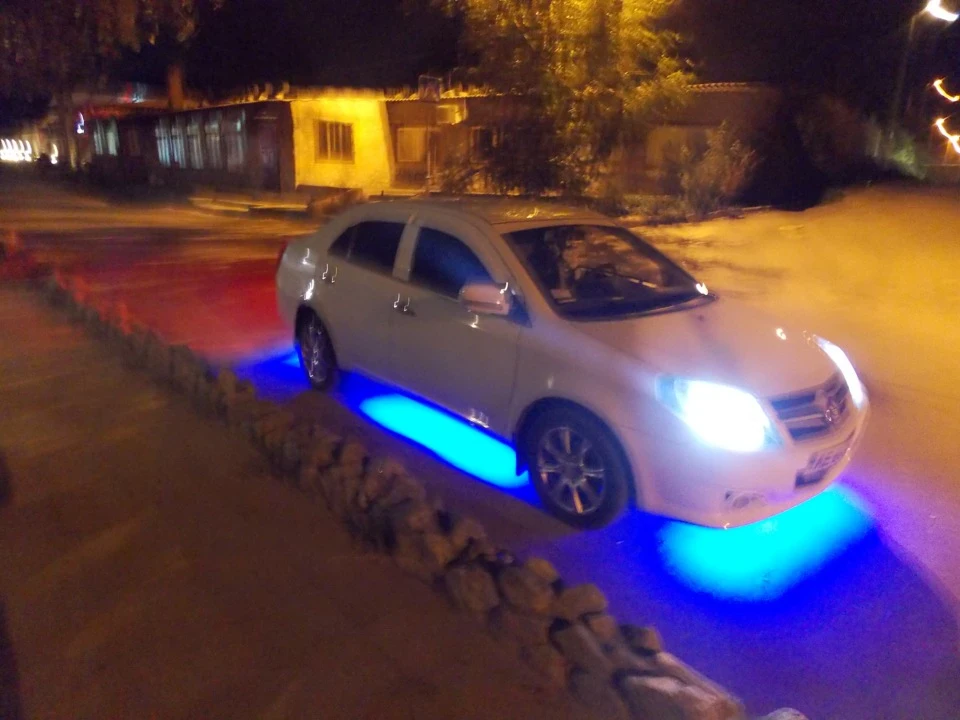 Світлодіодне підсвічування днища