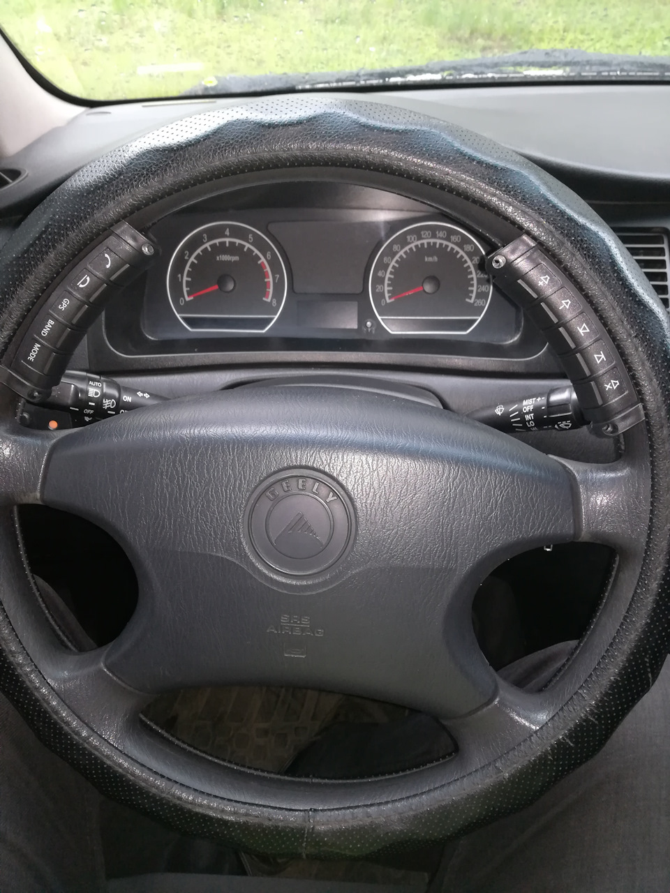 Прикупив корисних штучок в авто. 5