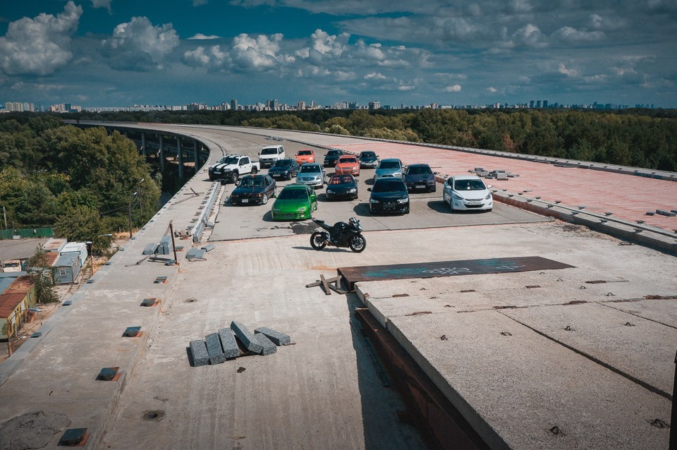 Недільний фотосет з WBR 5