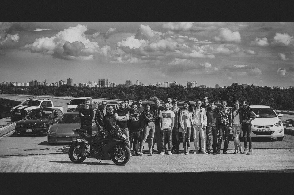 Недільний фотосет з WBR 1