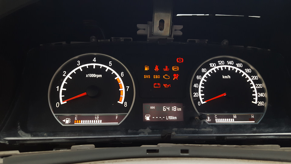 Приладова панель від Geely SL 3
