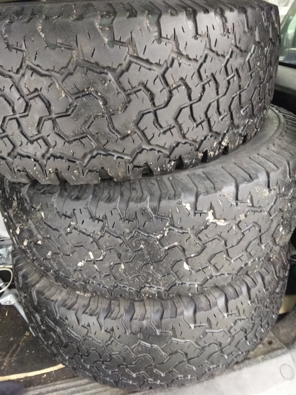 Купив нові шини Nexen Roadian A/T 2 30/9,5 R15 2