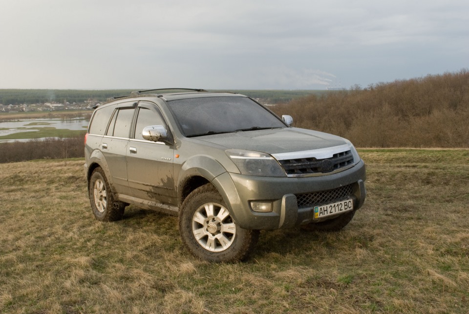 BFGoodrich Mud-terrain T\A 255 75 R17. 1