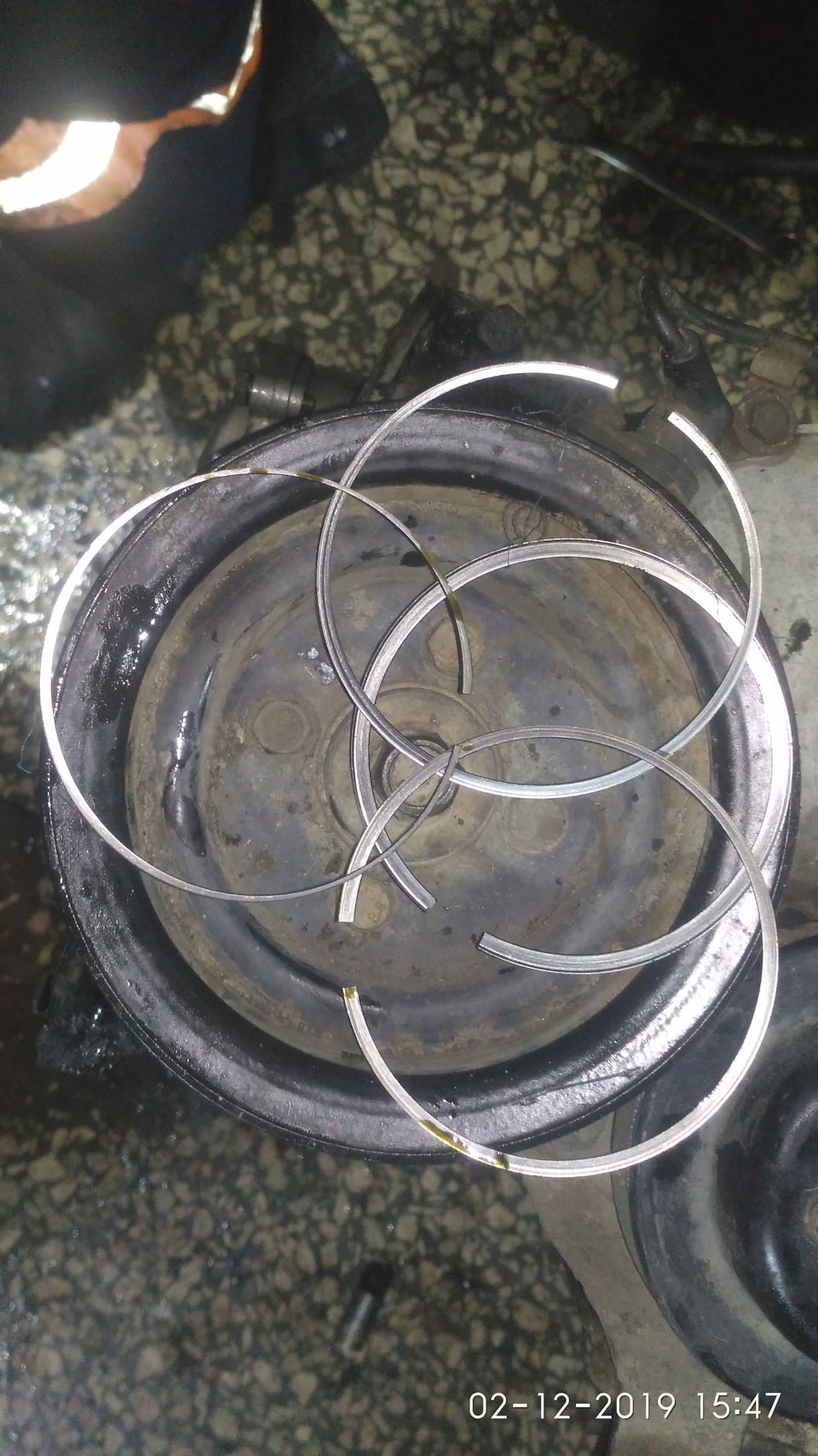 Олія та гази з трубки щупа 1