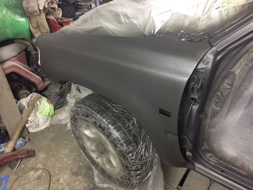 Почав фарбувати 3